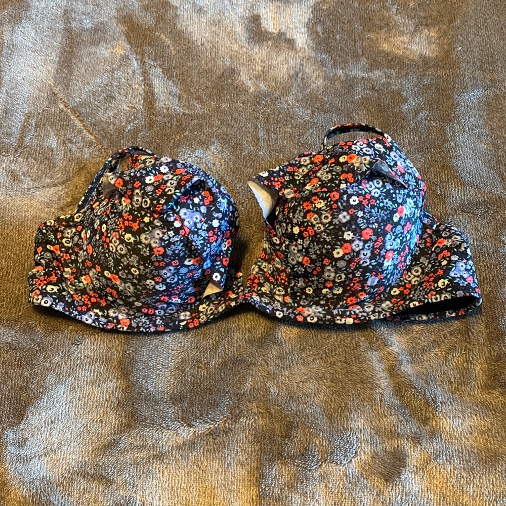 Bathing suit top